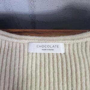 Chocolate Women's Ribbed Sweater in Beige